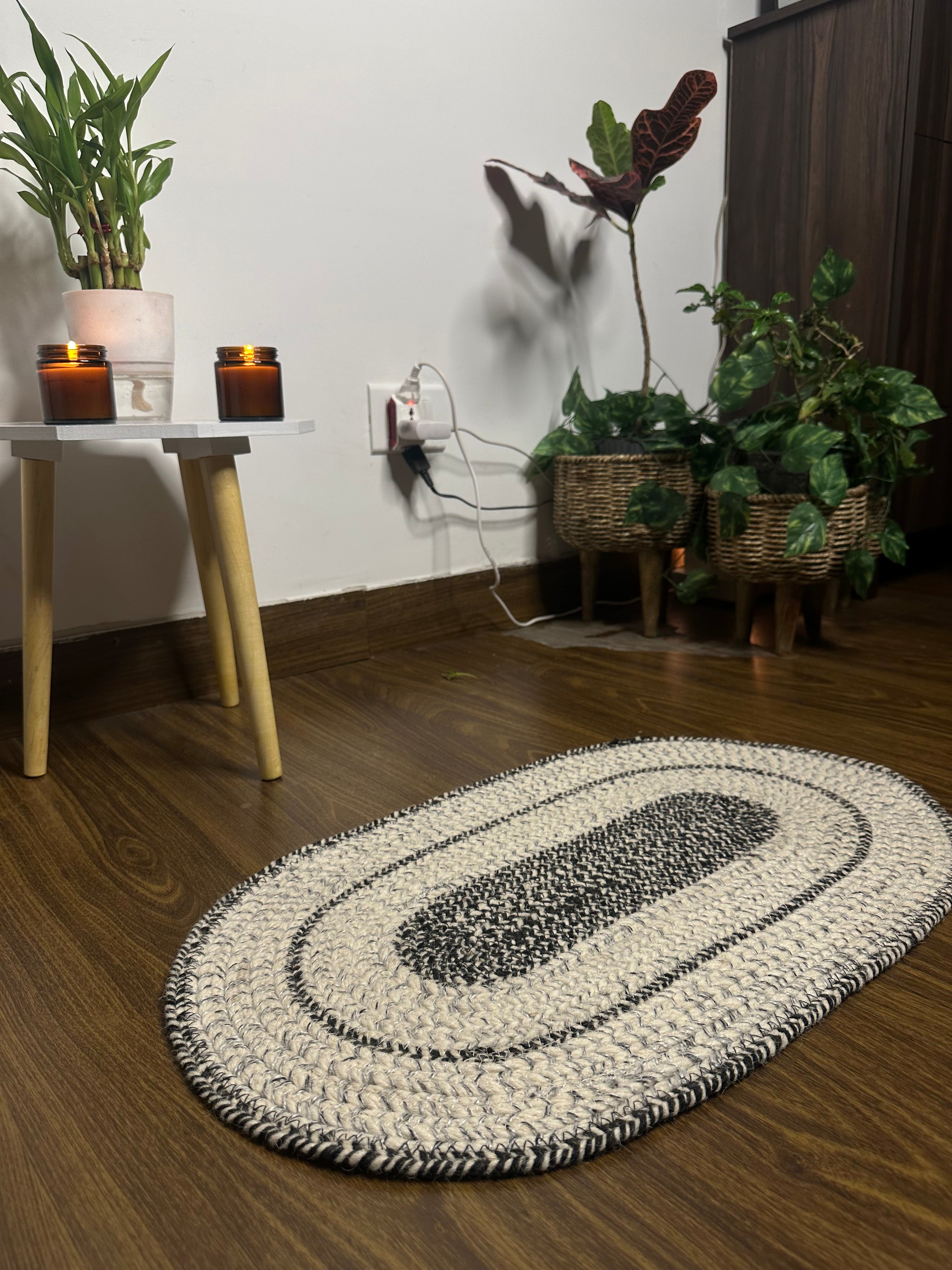 Handcrafted Jute Blend Door Mat for Elegant Home Décor