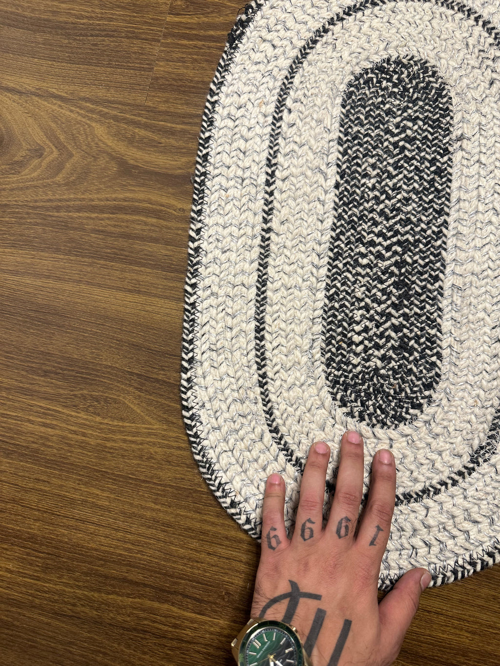 Handcrafted Jute Blend Door Mat for Elegant Home Décor