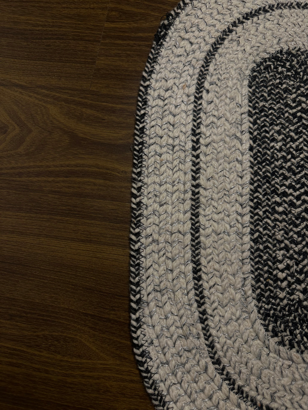 Handcrafted Jute Blend Door Mat for Elegant Home Décor