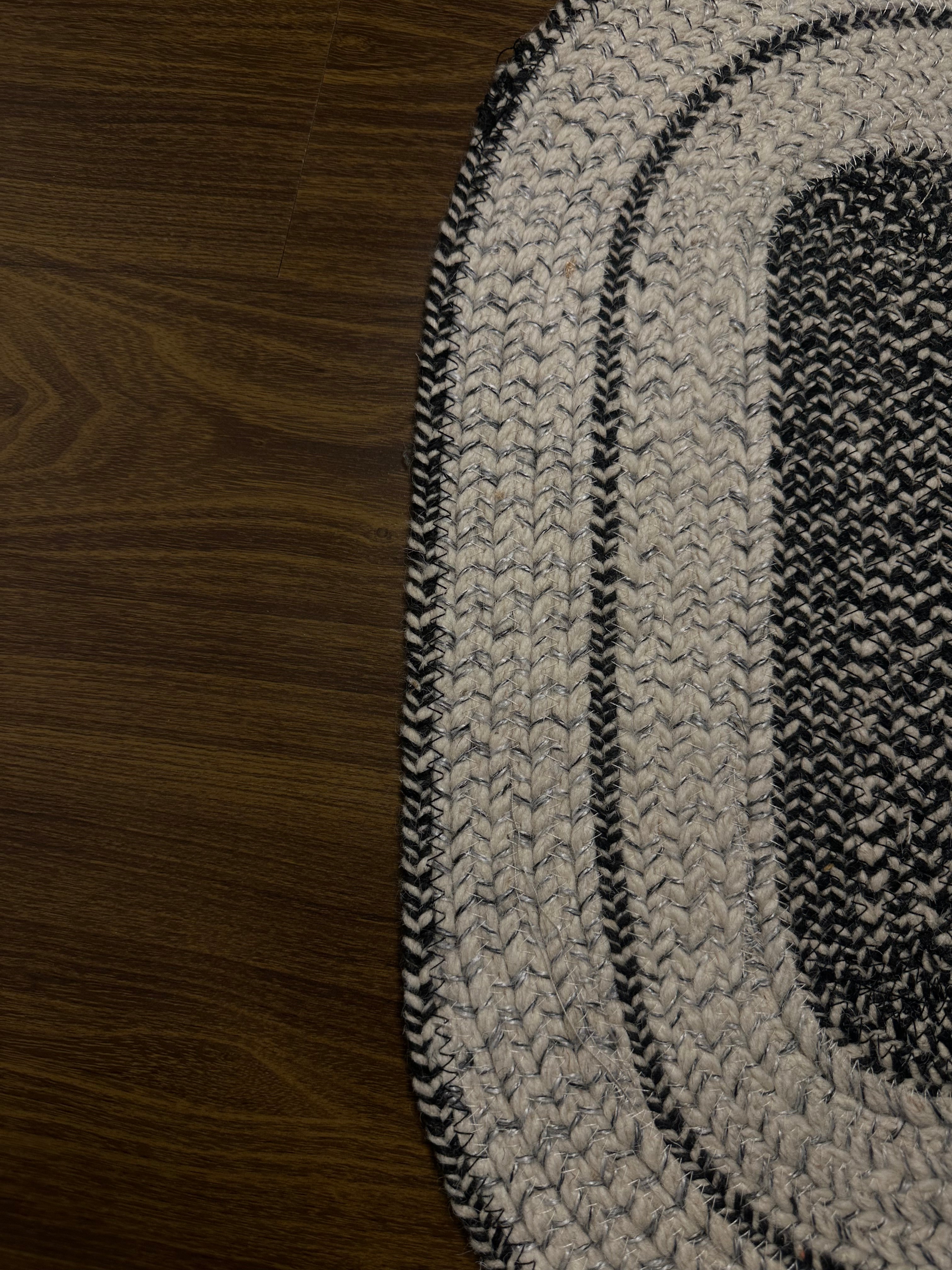 Handcrafted Jute Blend Door Mat for Elegant Home Décor